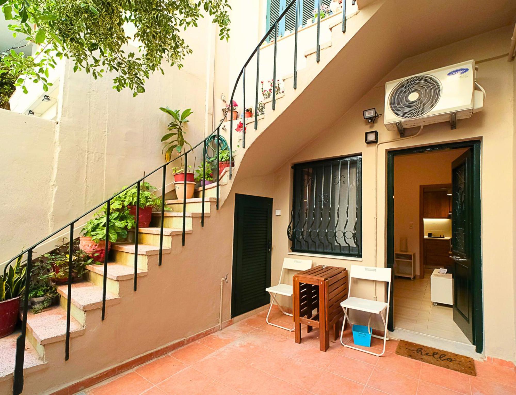 Irene Apartment & Irene Studio - City Center 伊拉克利翁 外观 照片